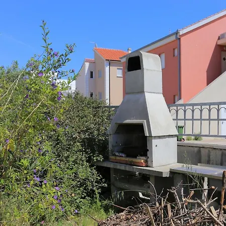 With A Parking Space Businci, Ciovo - 18800 * Trogir