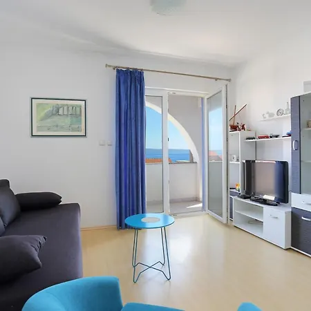 With Parking Space Businci, Ciovo - 18800 Apartamento *