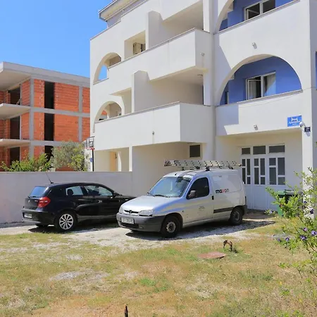 With A Parking Space Businci, Ciovo - 18800 Apartment