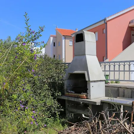 With Parking Space Businci, Ciovo - 18800 Apartamento *